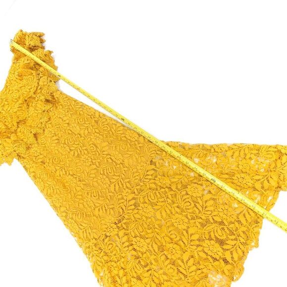 NEW Lulus Jaclyn Golden Yellow Lace Off the Shoulder Midi Dress Ruffled Small - Picture 3 of 10